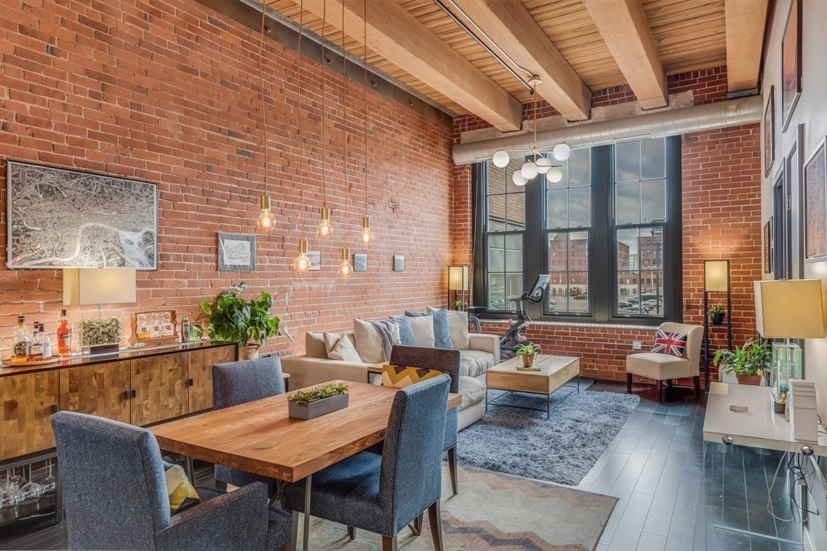 Loft High Ceiling Linear Wrap